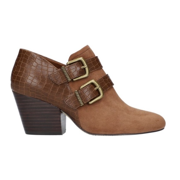 Bella Vita Thea Ankle Boots - Picture 2 of 14